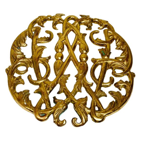 Vintage Trivet Colonial Williamsburg Solid Brass Cypher 1950 - Picture 1 of 8